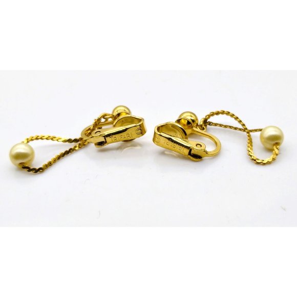 Vintage Crown Trifari Pearl Drop Earrings, Chic Gold Tone Dainty Chain Clip On - Picture 5 of 5